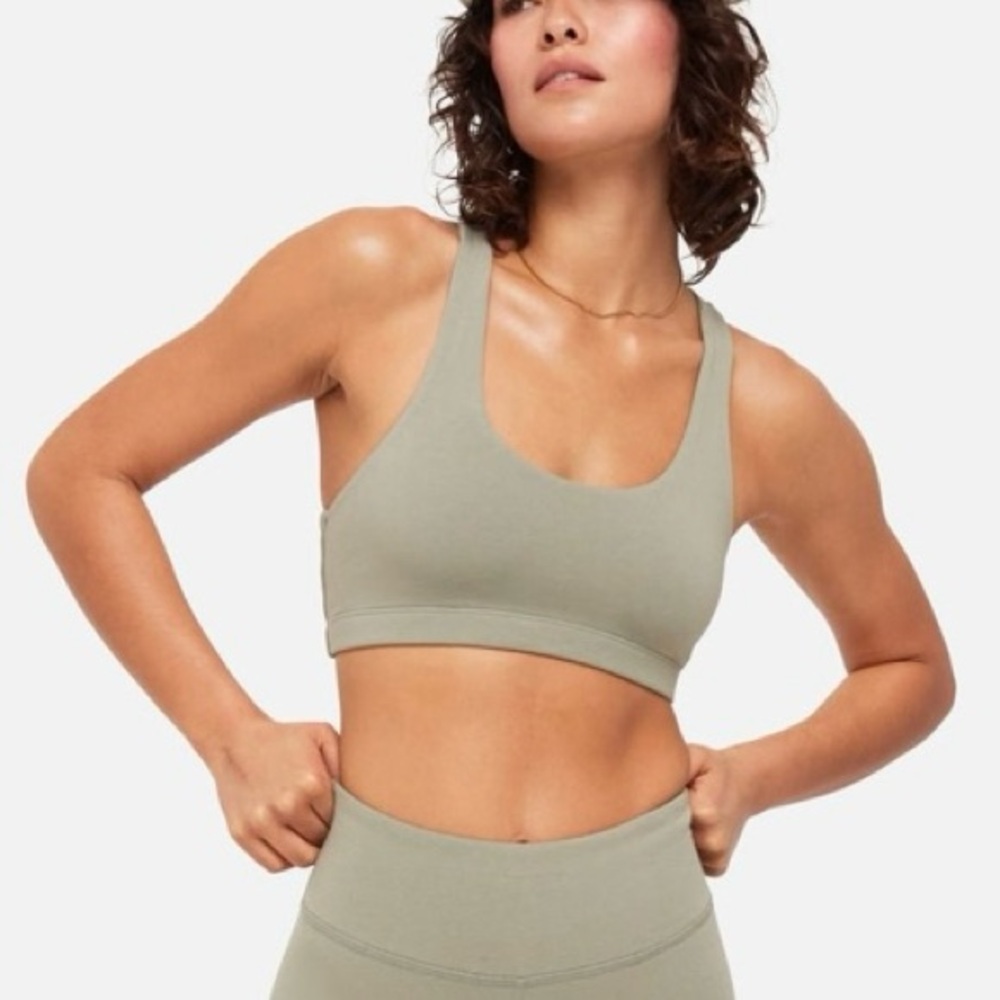 MATE THE LABEL Organic Stretch Sports Bra